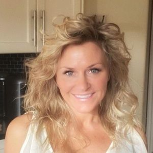 Meet your Posher, Teresa